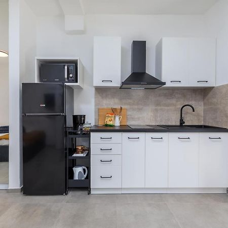 3 Minutes From The Beach: Lovely Studio Apartment PUY 외부 사진