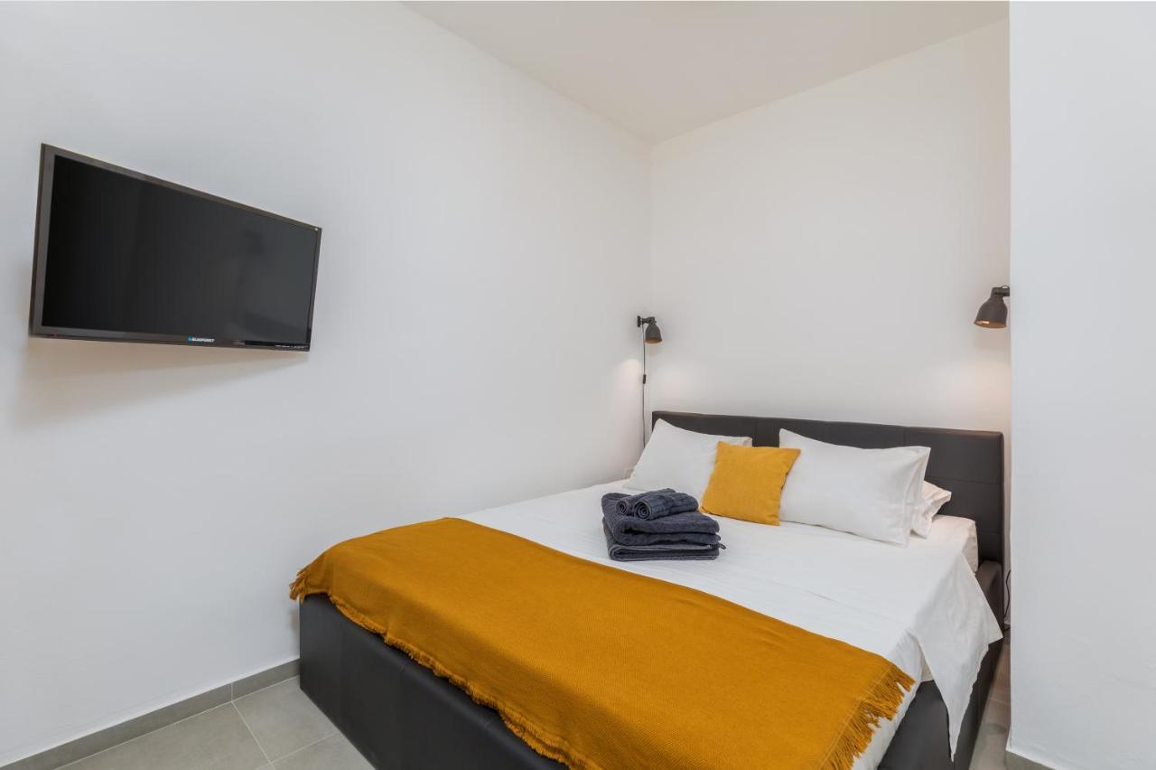 3 Minutes From The Beach: Lovely Studio Apartment PUY 외부 사진